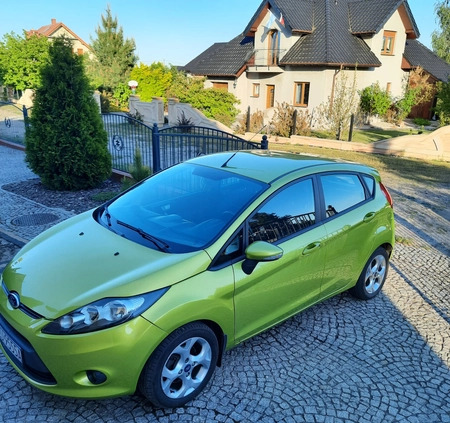 Ford Fiesta cena 25900 przebieg: 59000, rok produkcji 2012 z Ścinawa małe 211